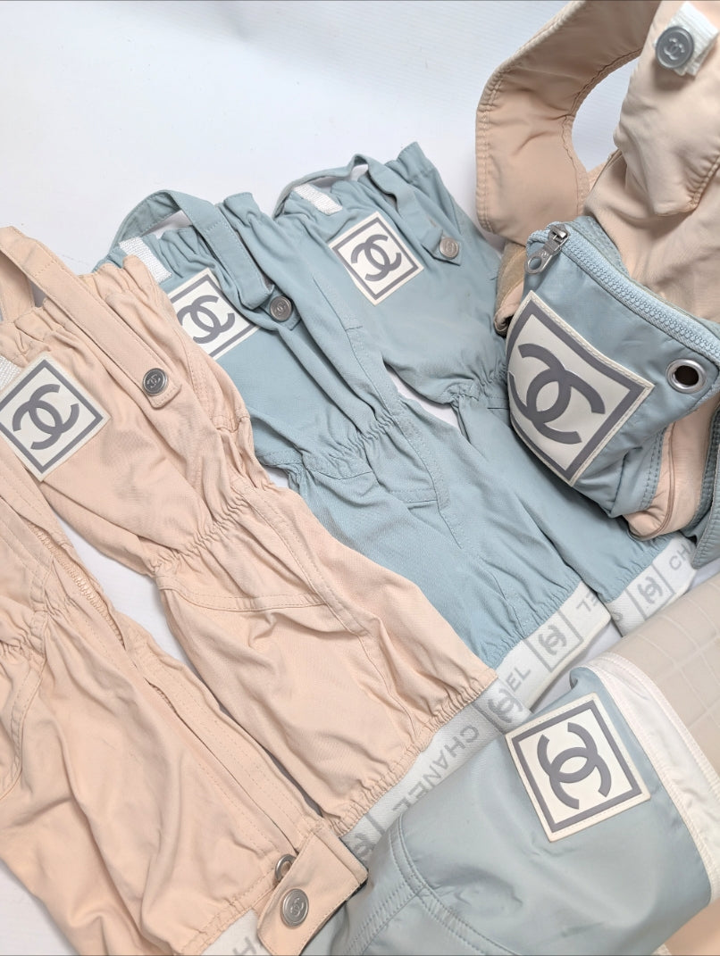 Chanel 2001 shoulder bag and 2 gaiter