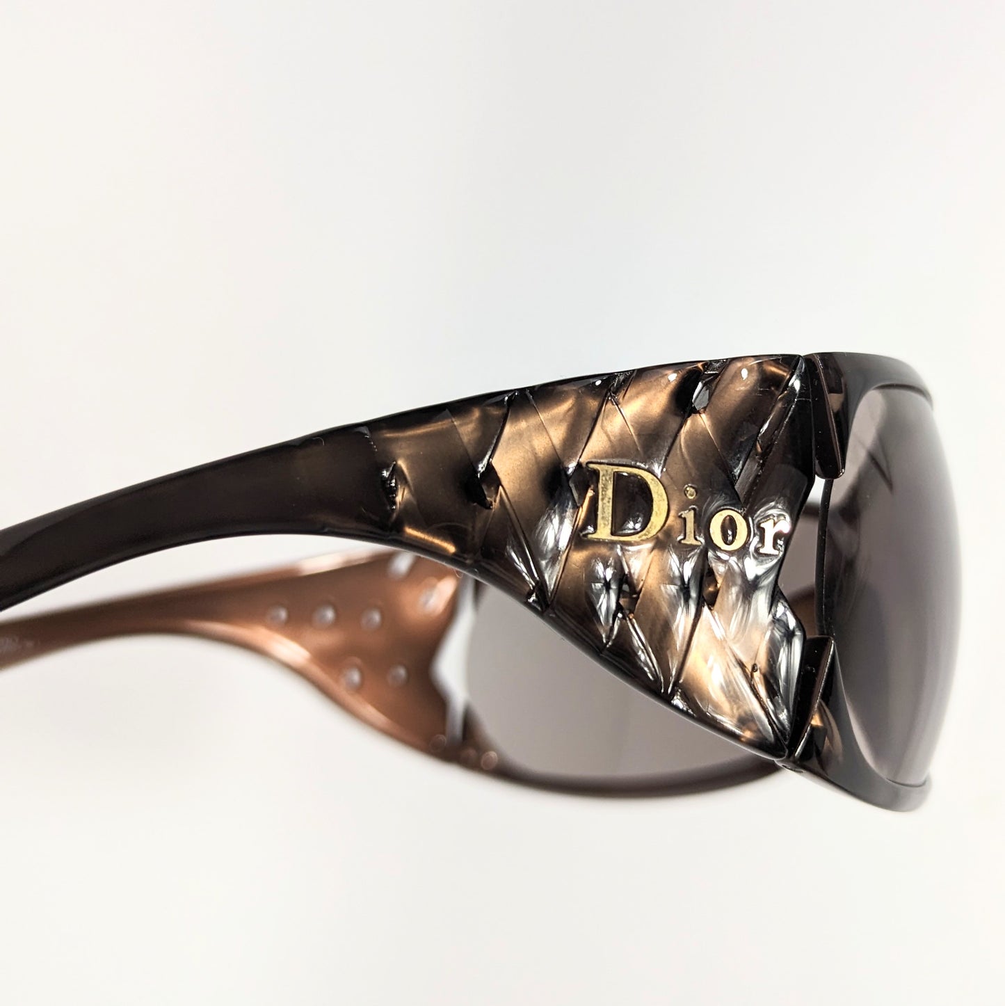 Dior brown “Ribbon” mask glasses