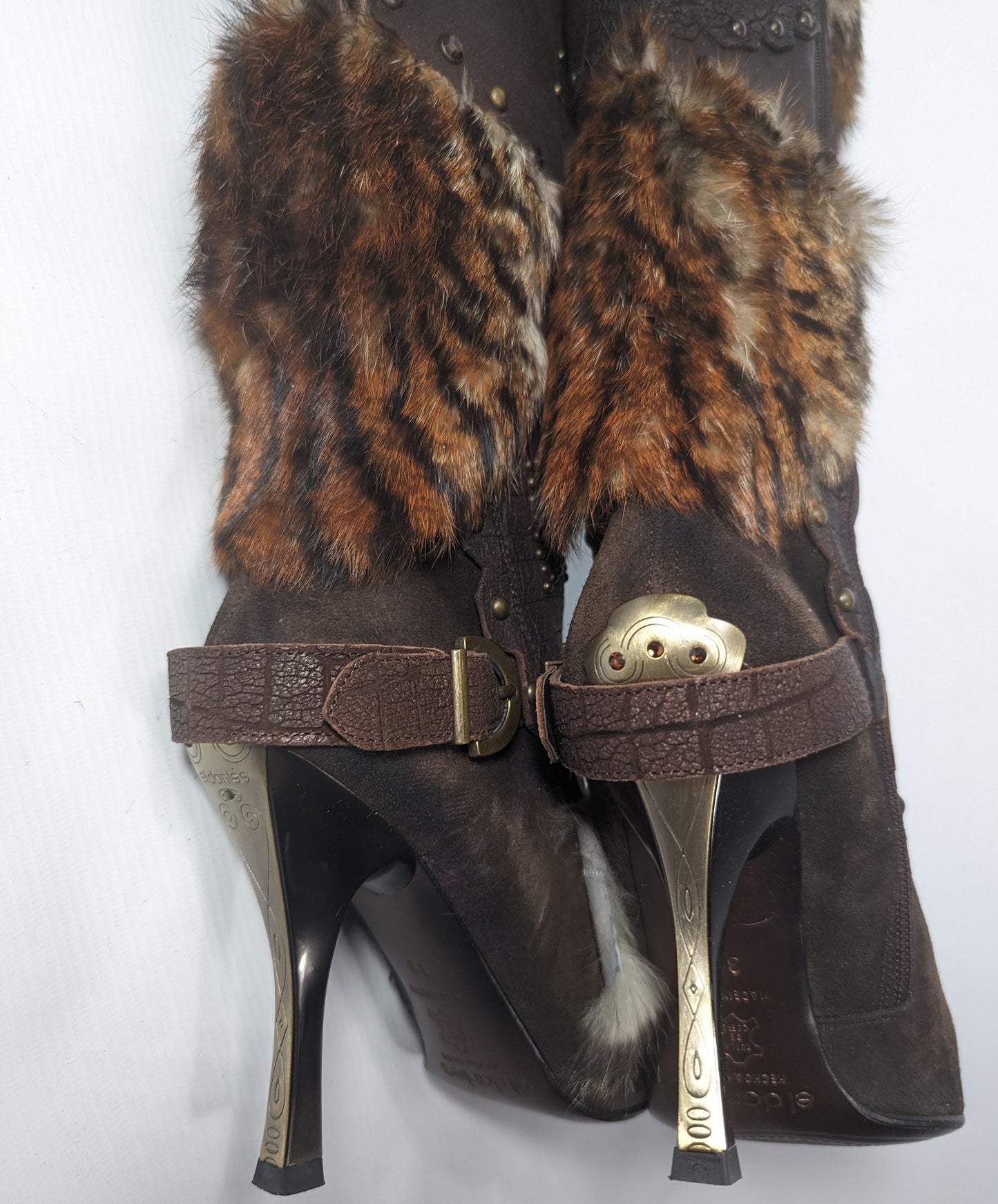 New El Dantes fur boots -EU39|6UK|8US