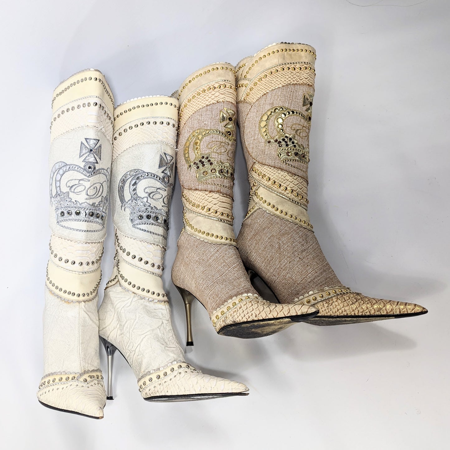 White El Dantes "crown" boots - EU40|7UK|9US