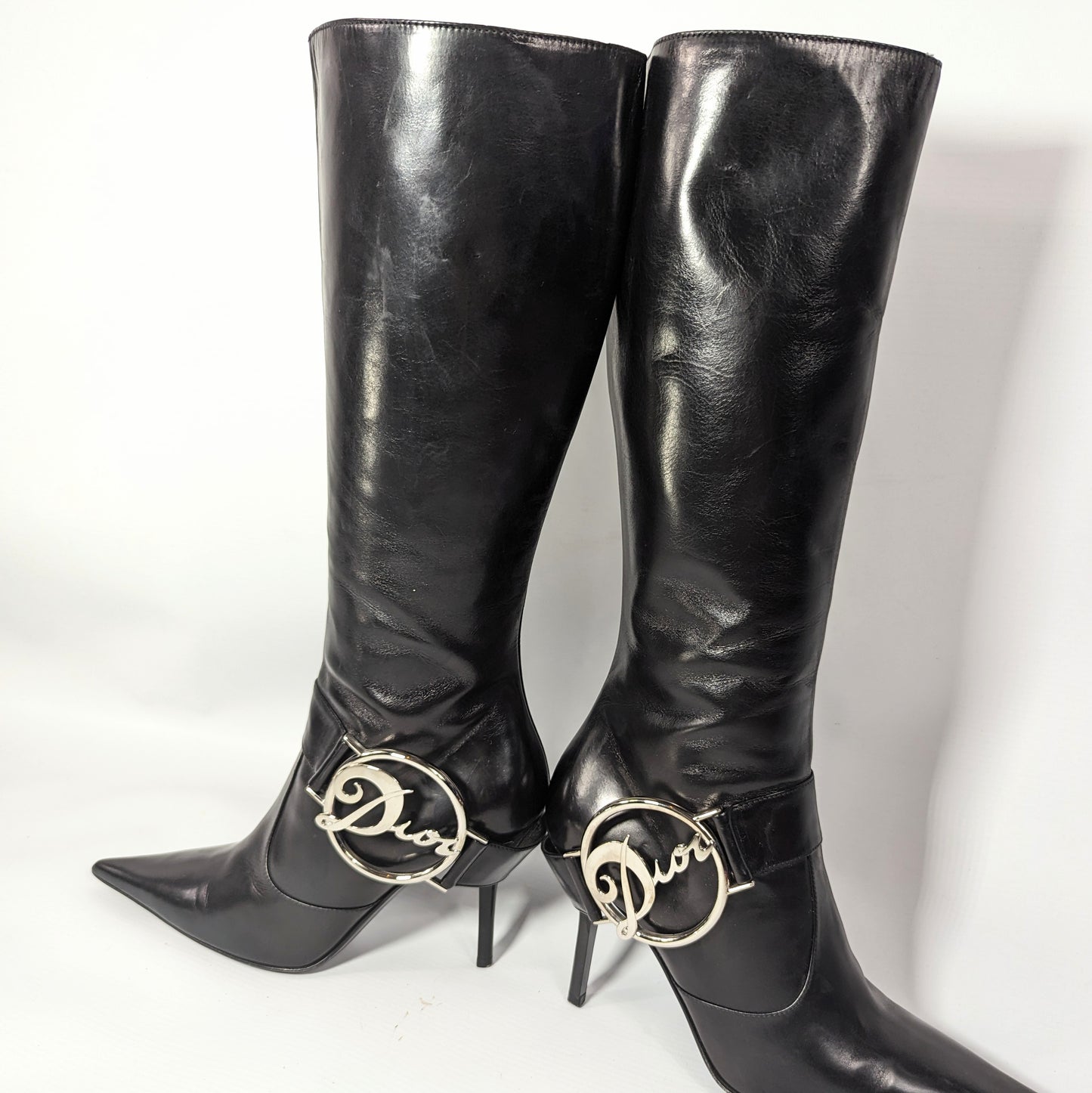 Boots adorned with a Dior buckle by Galliano - EU36|UK3|US5