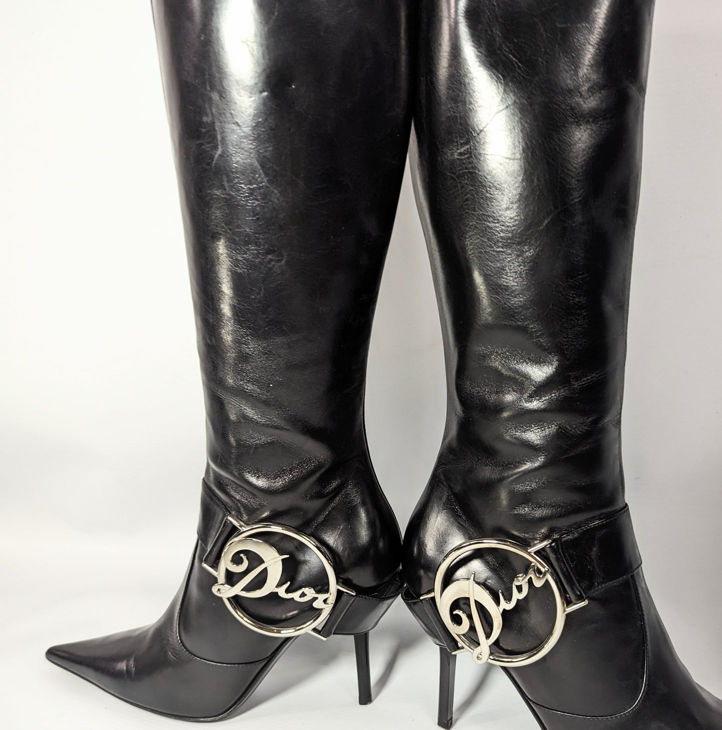 Boots adorned with a Dior buckle by Galliano - EU36|UK3|US5