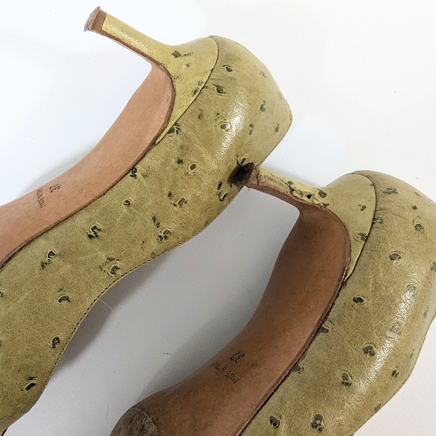 Dior pumps by Galliano green gold initial A/W 2000 - EU37|UK4|US6