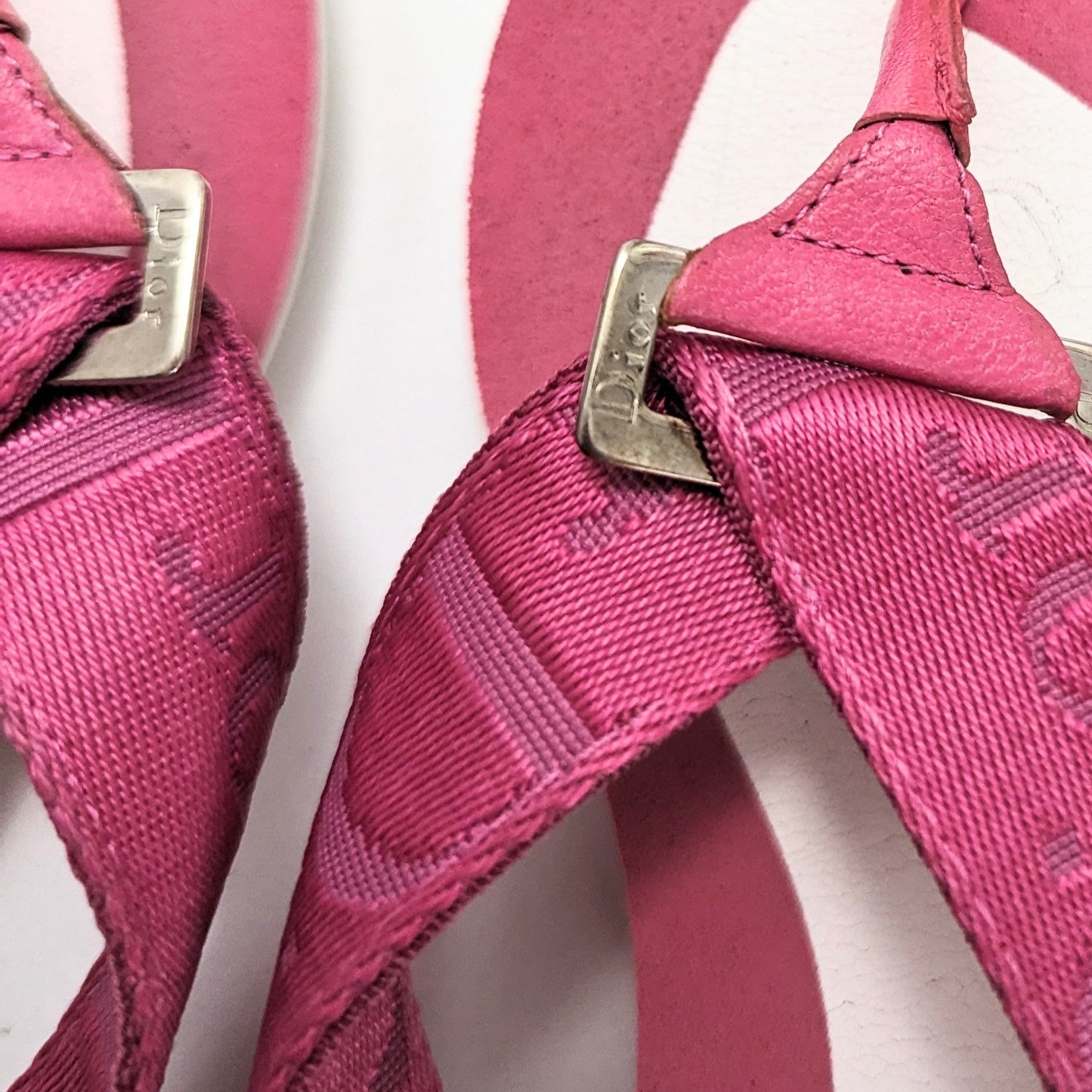 Pink Dior flip flops - EU37|UK4|US6