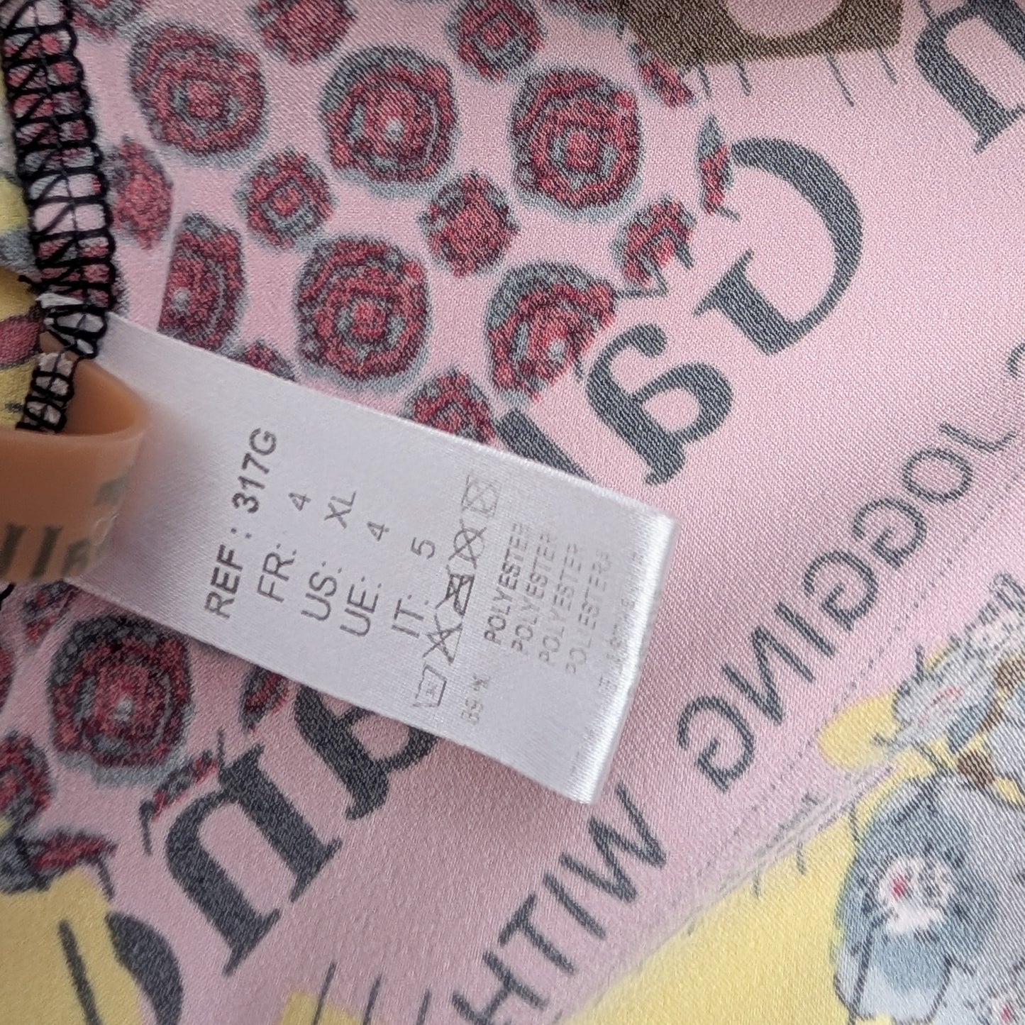 Top John Galliano "newspaper"