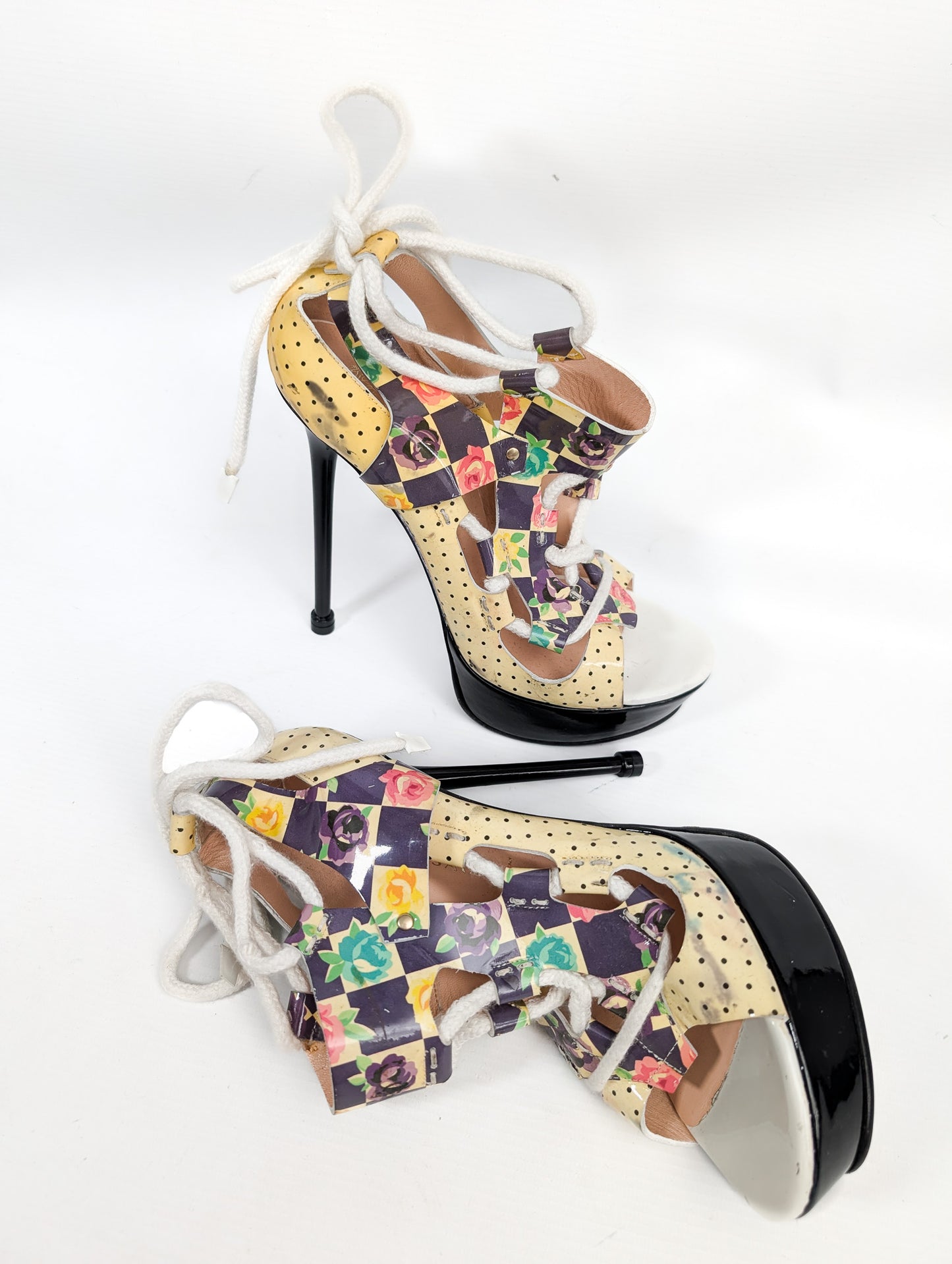 Versace S/S 2011 Open-Toe Sandals - EU40|7UK|9US