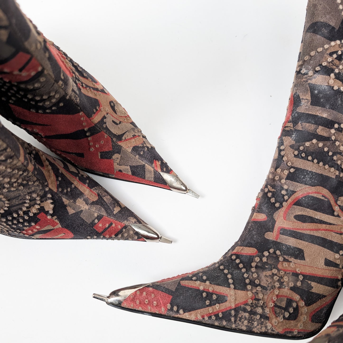 Hamlet Boots - 2 Sizes: EU38|UK5|US7 & EU38.5|UK5.5|US7.5