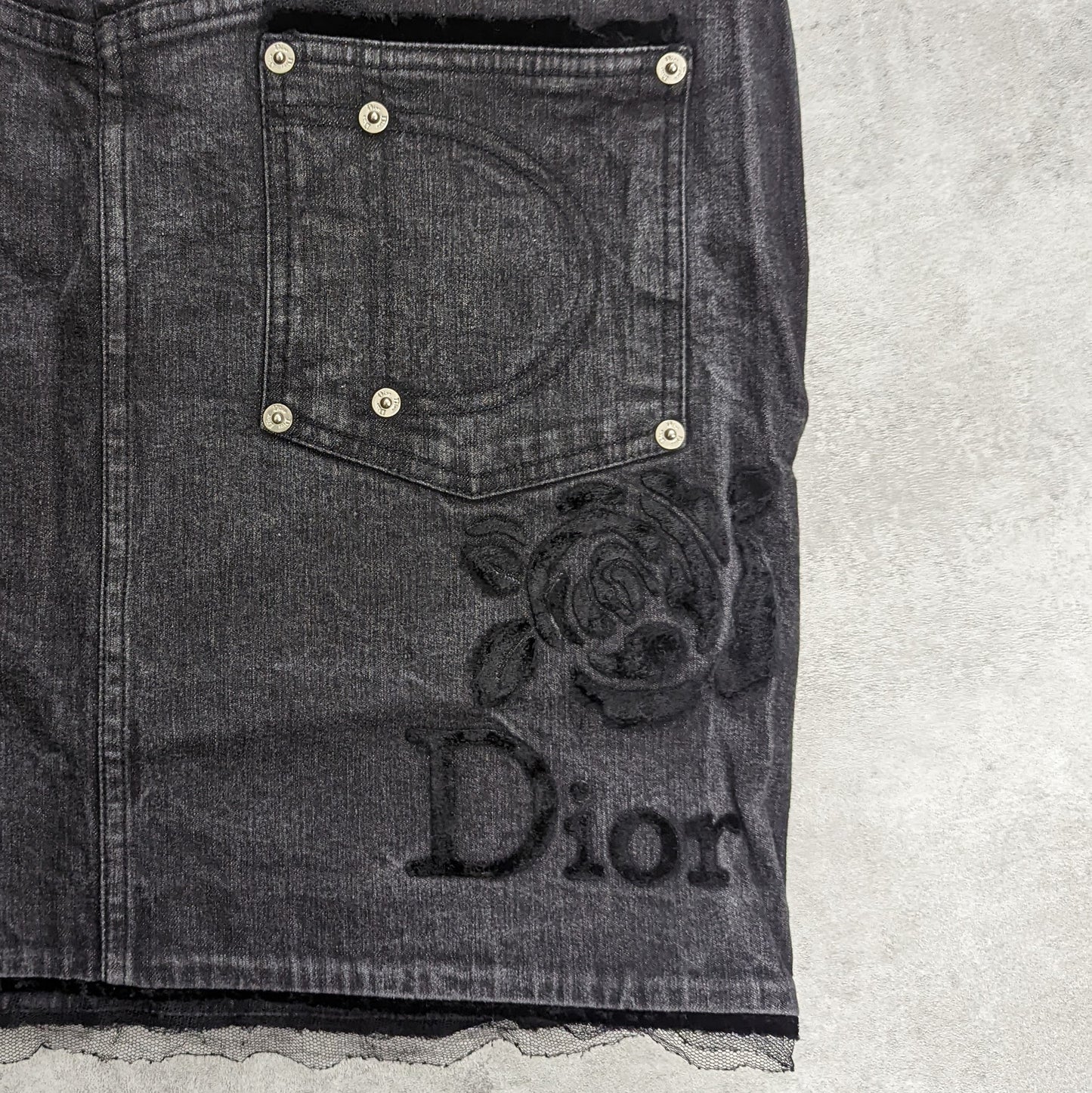 Gray denim mini skirt with "Dior" inscription - L