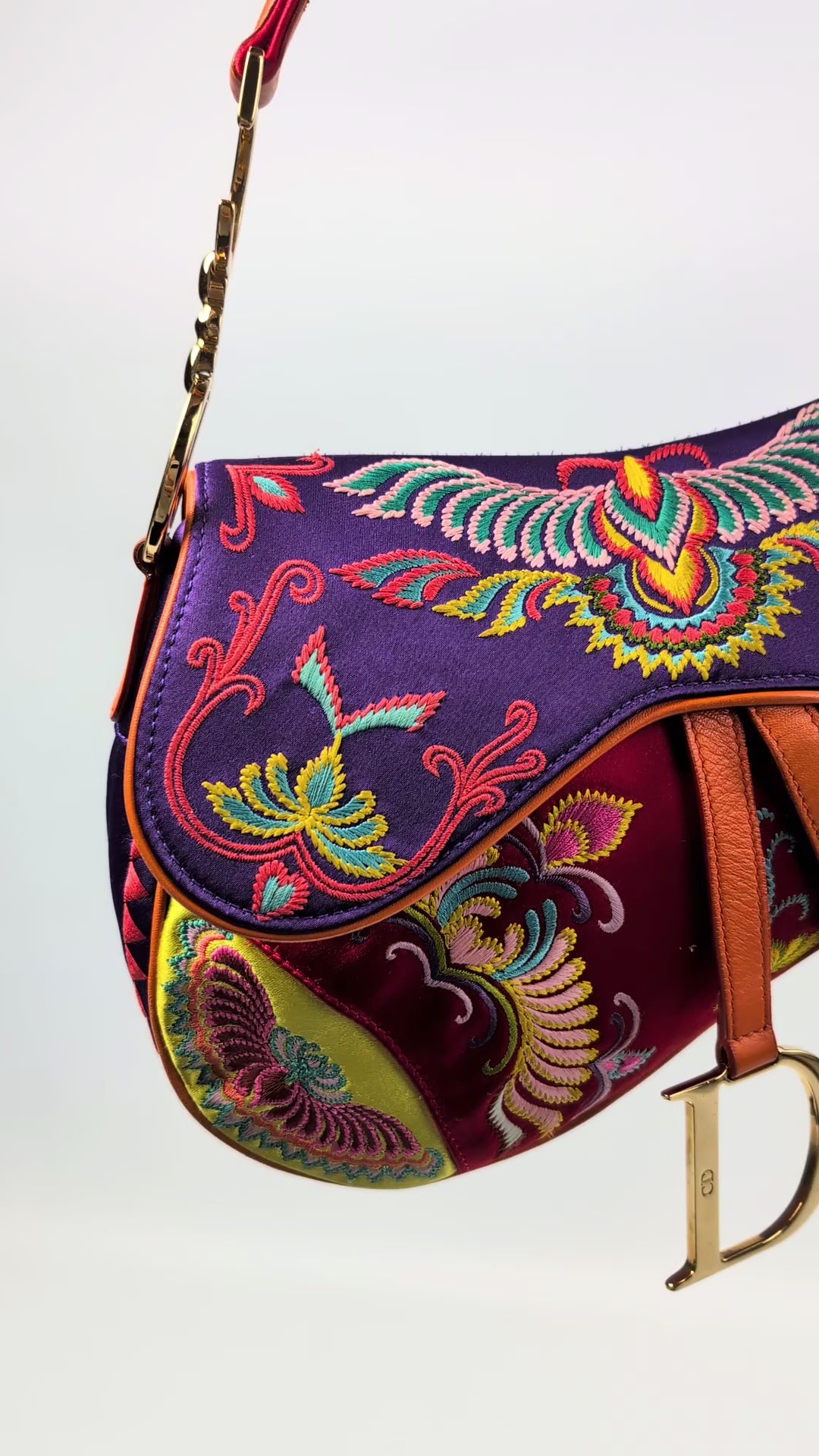 Saddle Dior by Galliano A/W 2002 – Al fintage
