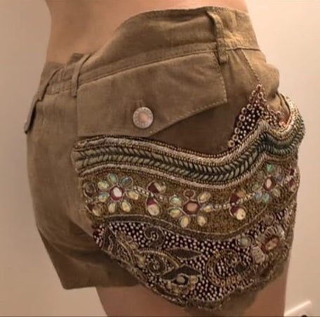 Dolce & Gabbana suede shorts - M